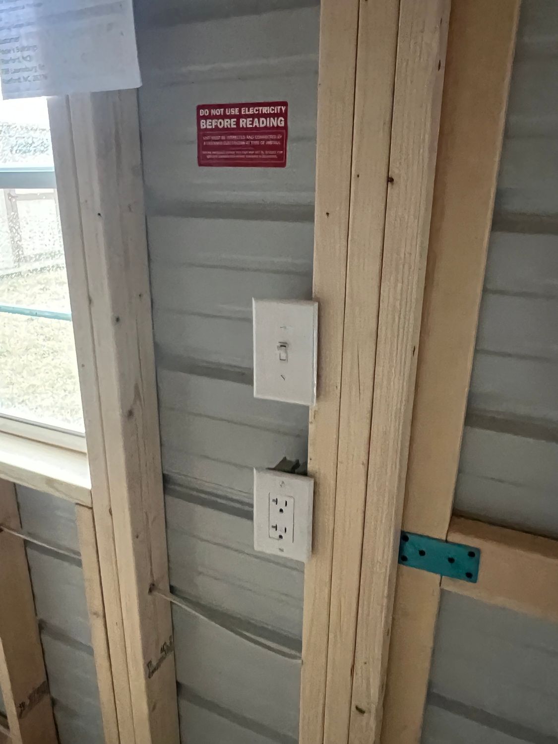 12X16 Metal Side Utility