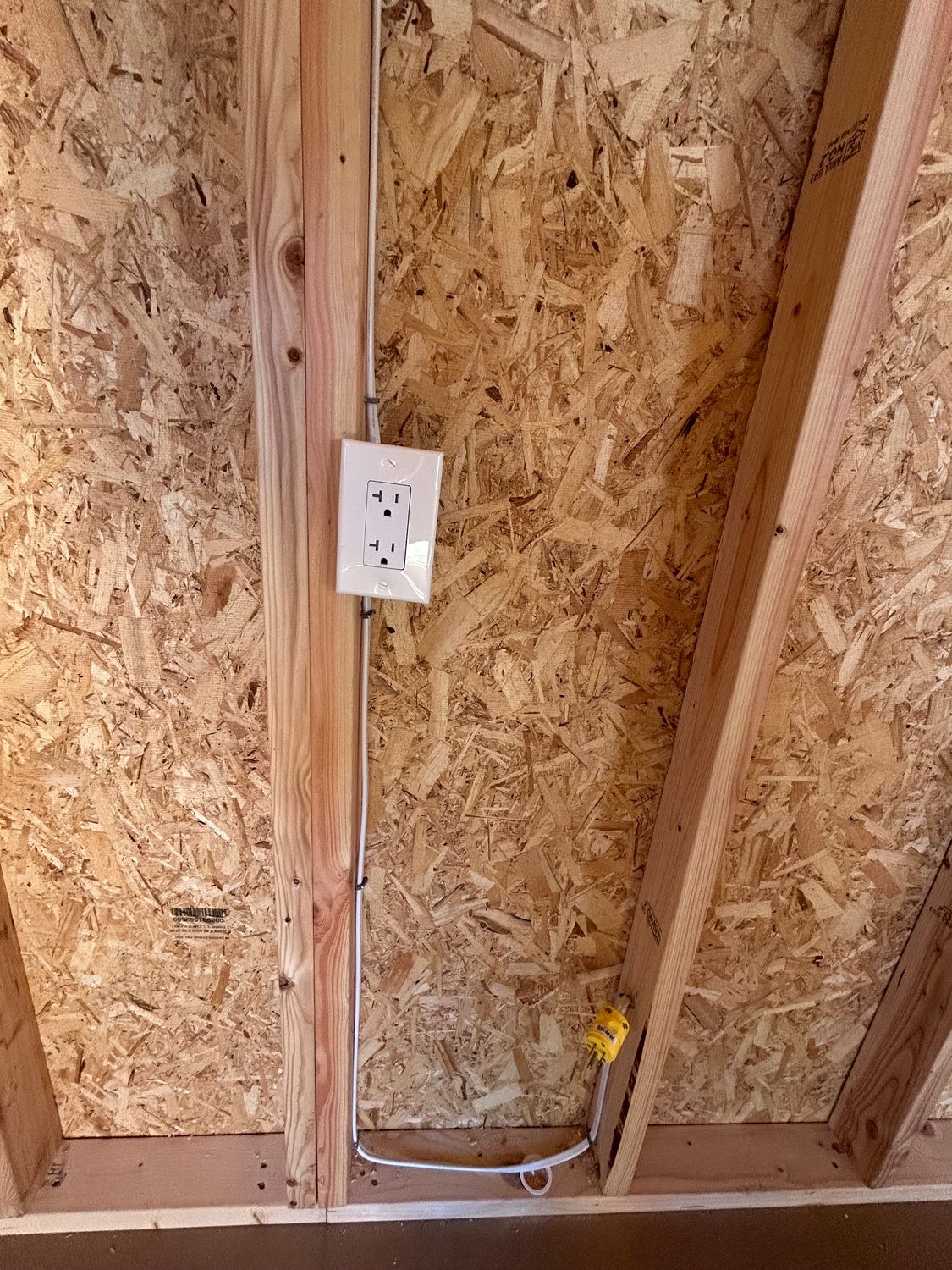 12x32 Side Utility