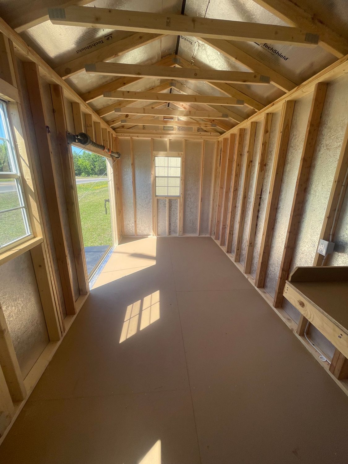 Side Utility 8x20