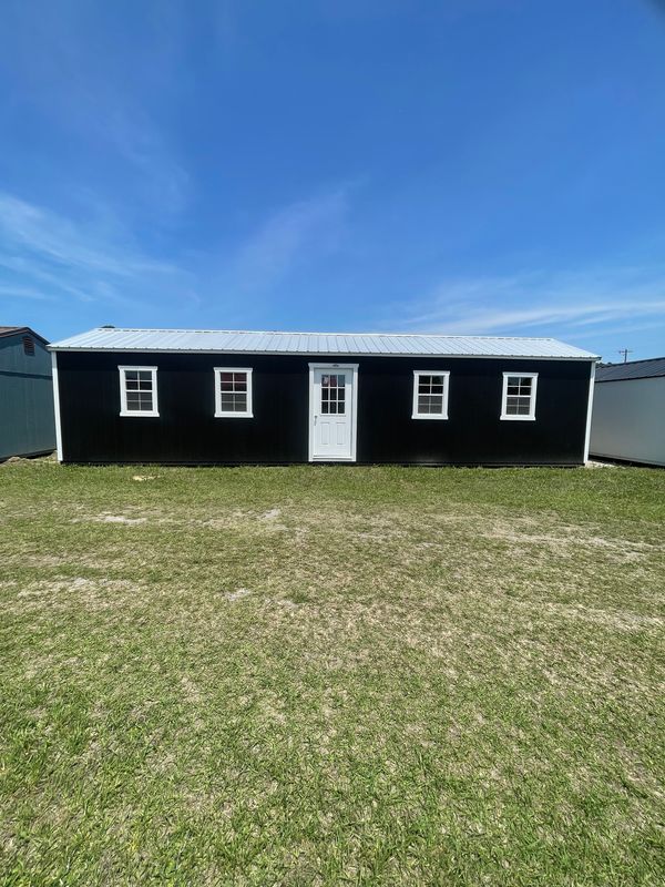 Side Utility 12x40