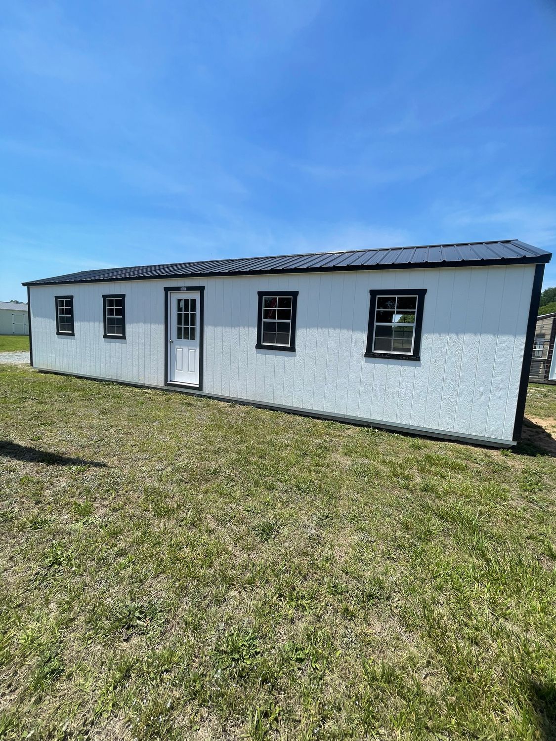 Side Utility 12x40