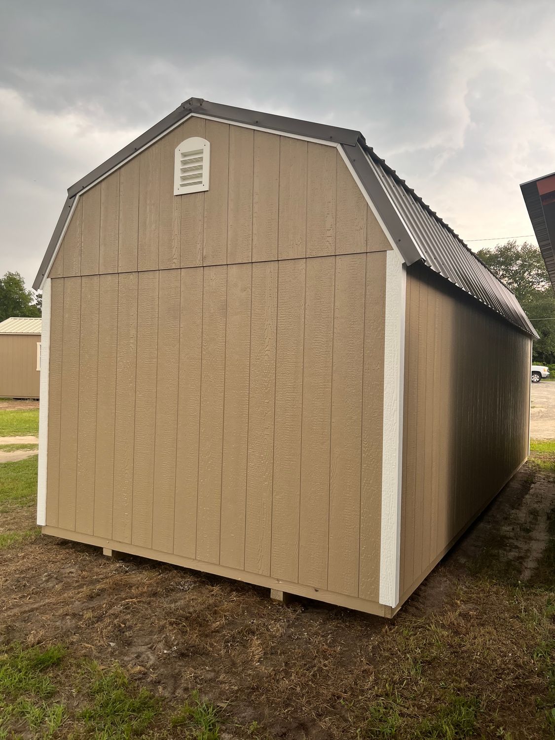 10 x 24 Side Lofted Barn *