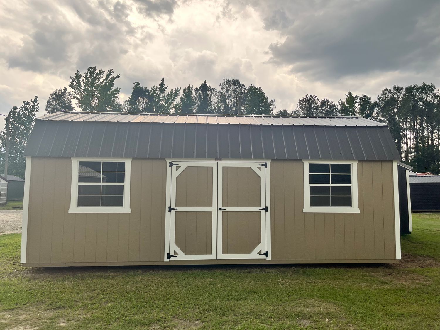 10 x 24 Side Lofted Barn *