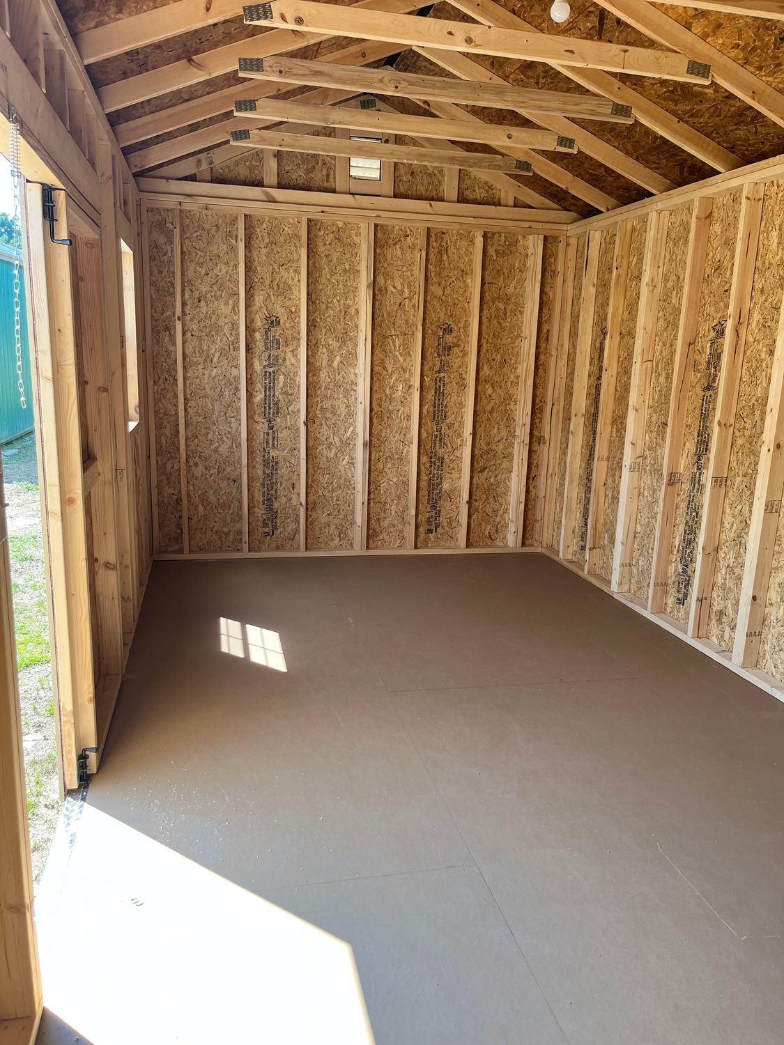10x20 Side Utility
