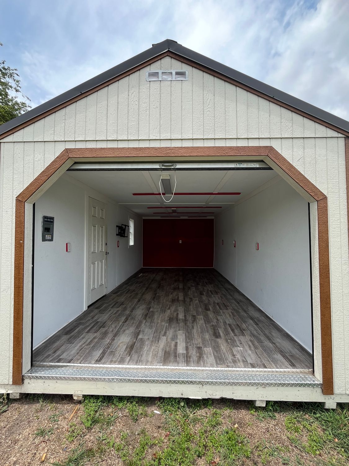 12X24 UTILITY 12X24 UTILITY