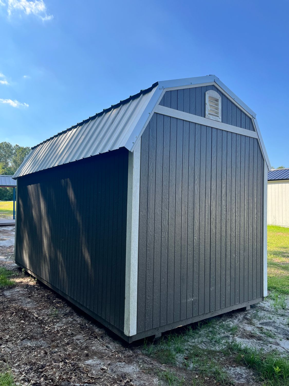 8 x 16 Side Lofted Barn (Repo Special-Lbg Location) 8 x 16 Side Lofted Barn (Repo Special-Lbg Location)