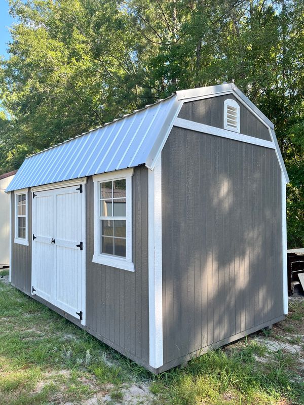 8 x 16 Side Lofted Barn (Repo Special-Lbg Location)