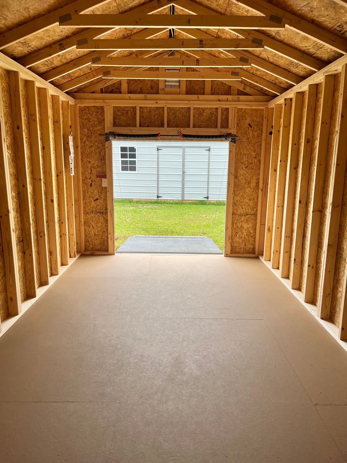 10x20 Utility