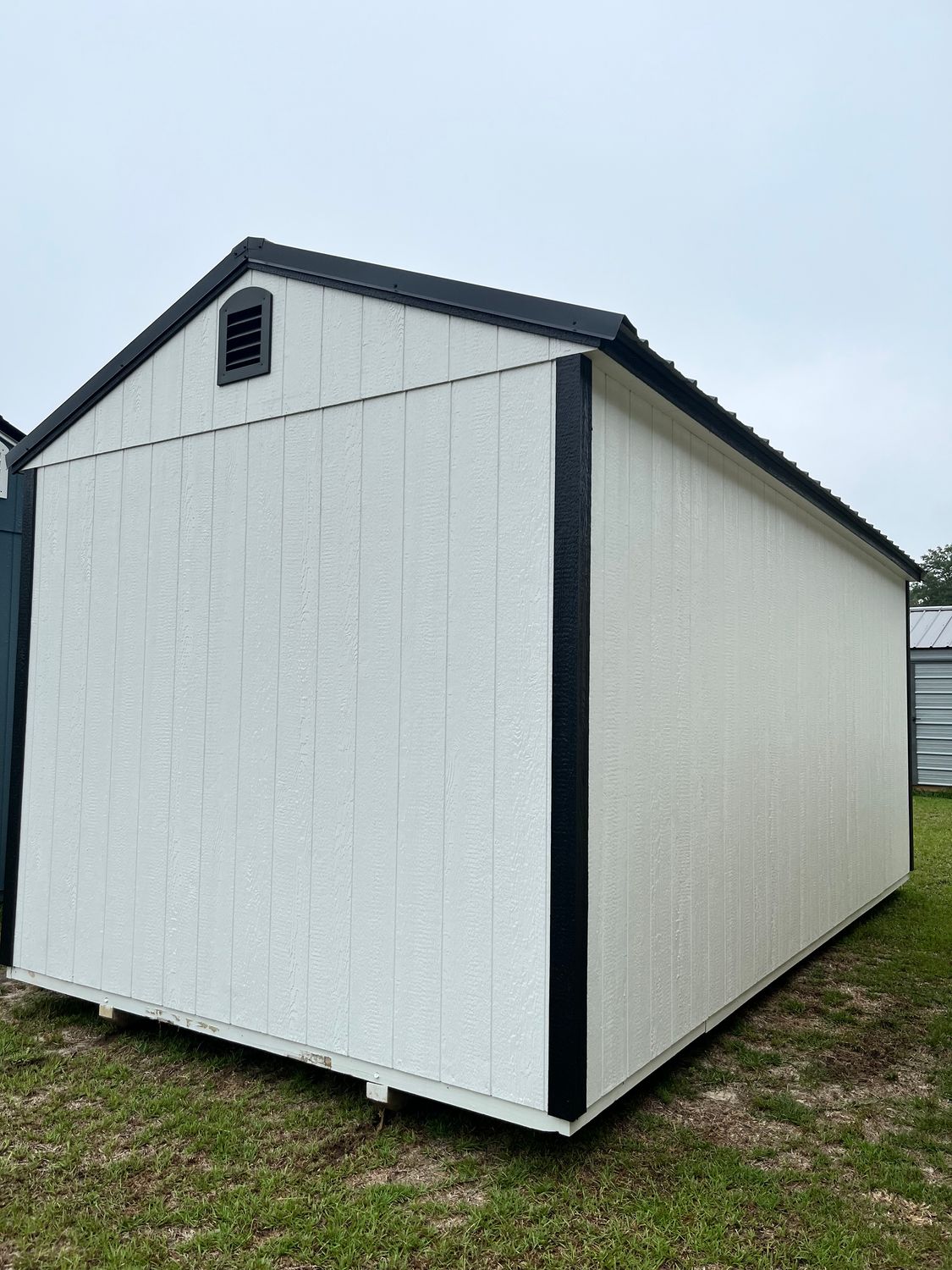 10x20 Utility
