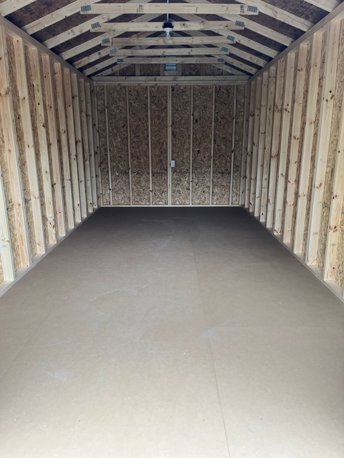 10x20 Utility