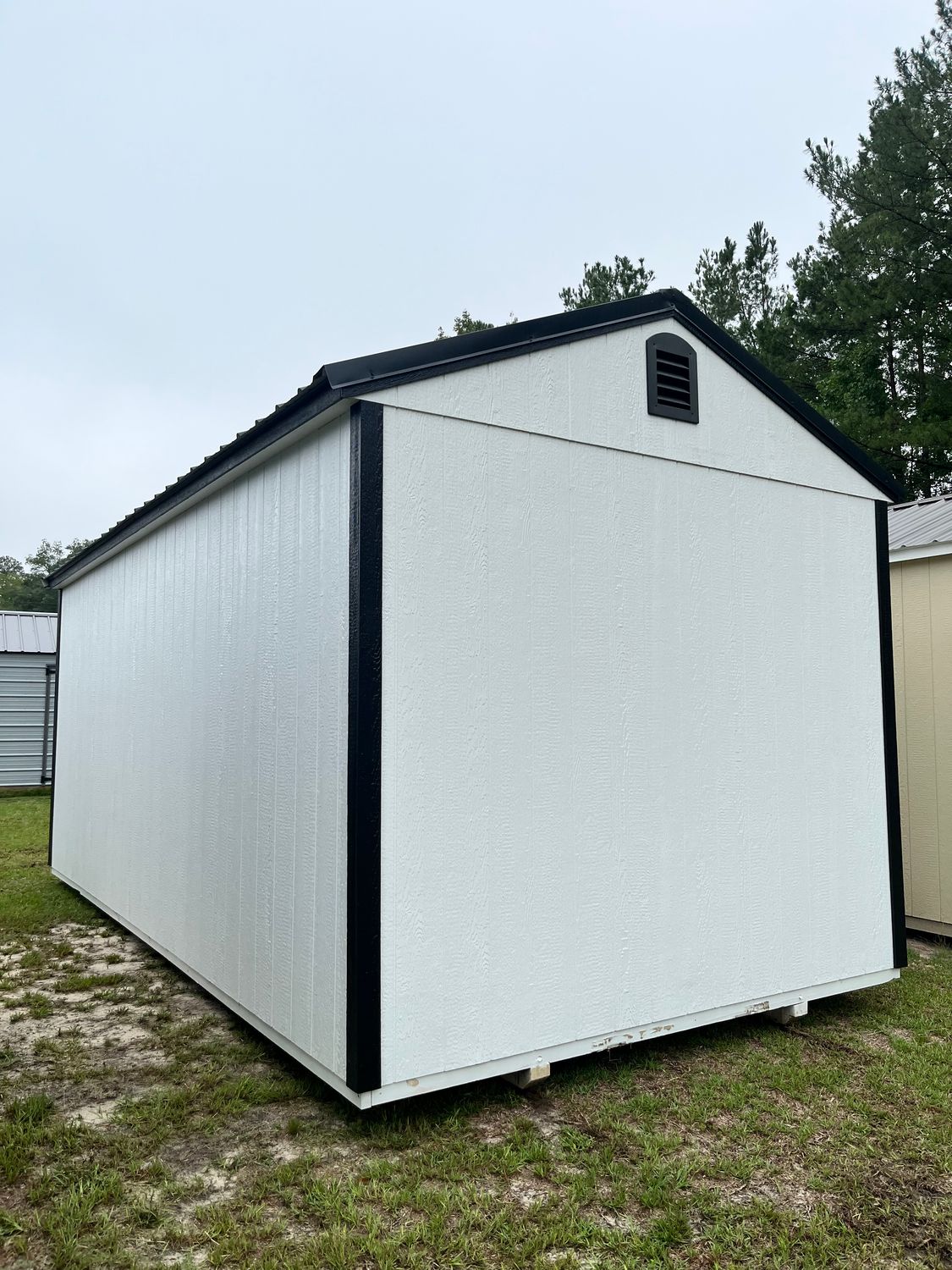 10x20 Utility