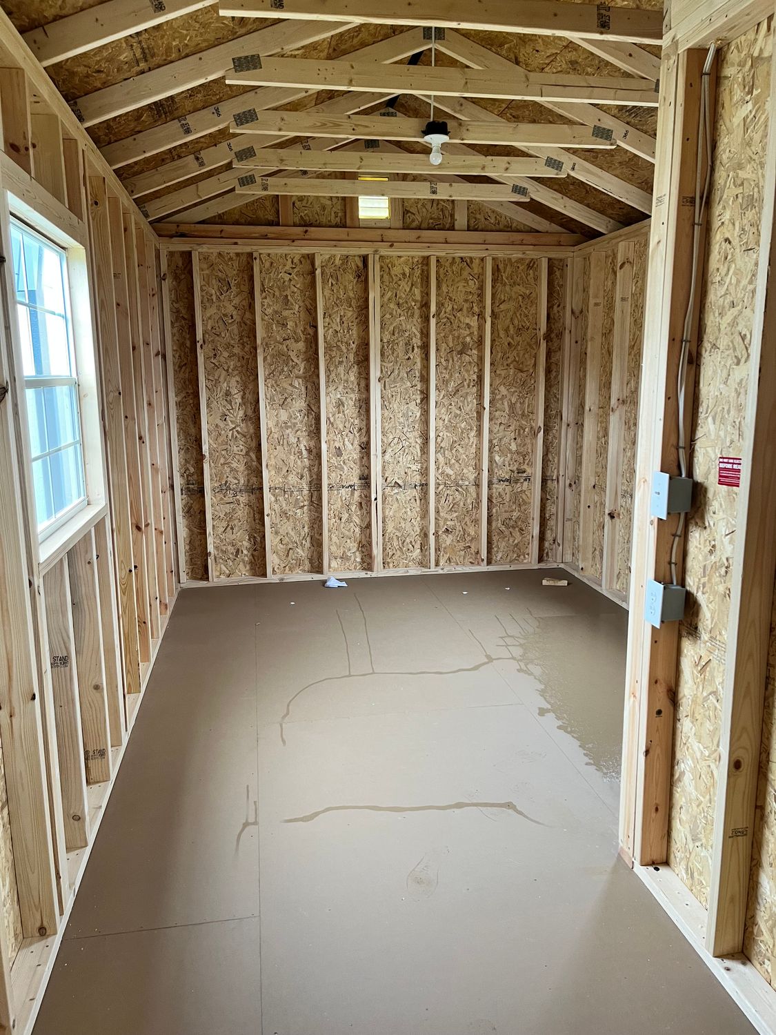 10x20 Side Cabin