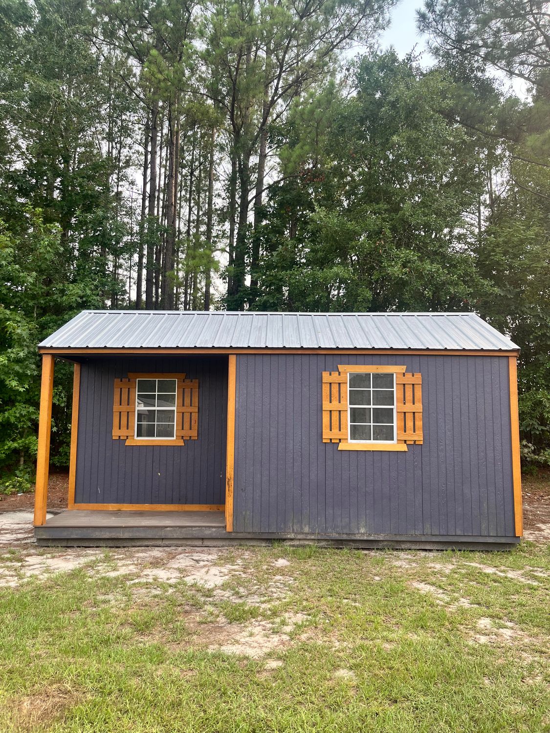 10 x 20 Side Utility Cabin (Repo Special-Lbg Location) 10 x 20 Side Utility Cabin (Repo Special-Lbg Location)
