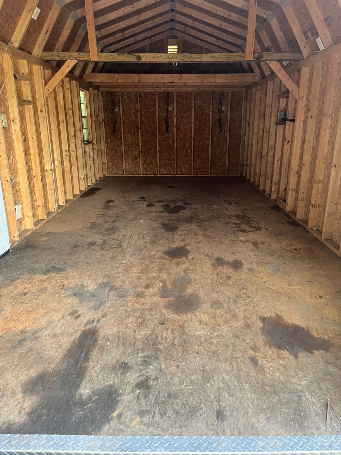 12 x 24 Lofted Barn W/Rampage Door (Repo Special Lbg-Location) 12 x 24 Lofted Barn W/Rampage Door (Repo Special Lbg-Location)
