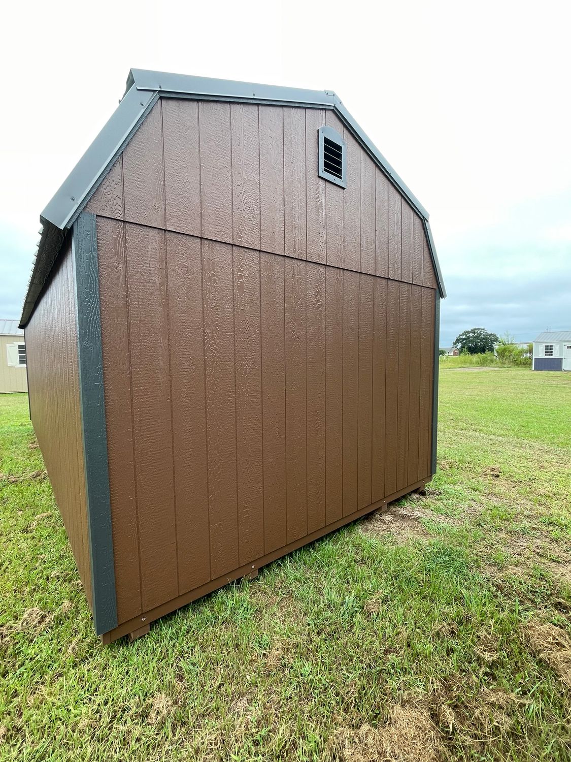 SIDE LOFTED BARN 12X24 SIDE LOFTED BARN 12X24