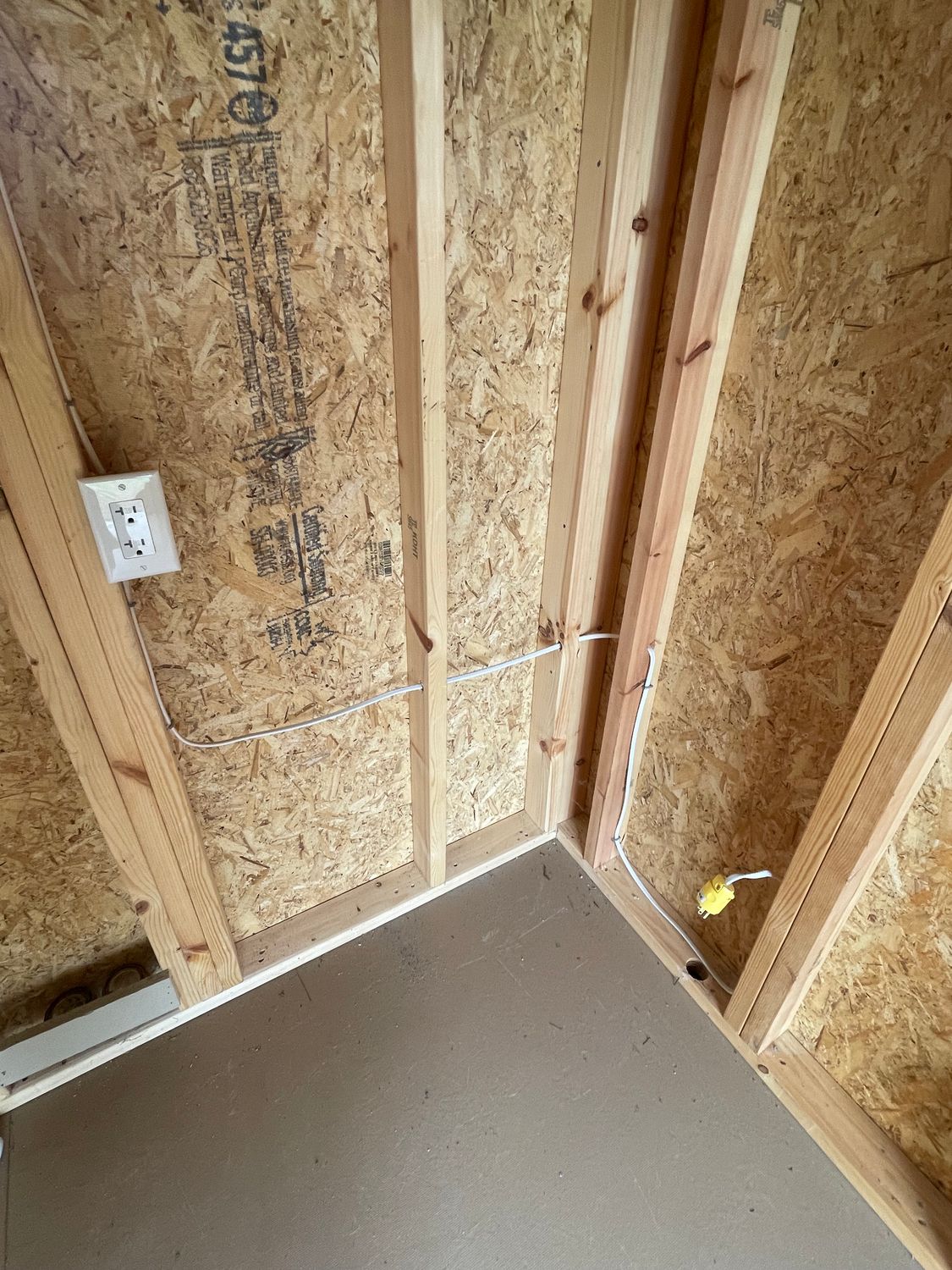 8X10 UTILITY