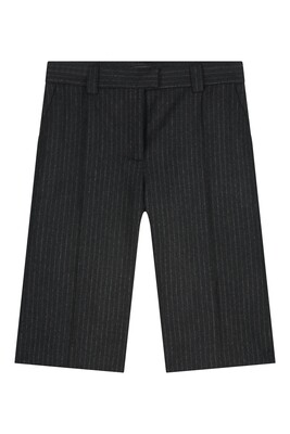 FLANNEL PIN STRIPE SHORTS IN CHARCOAL FLANNEL PIN STRIPE SHORTS IN CHARCOAL