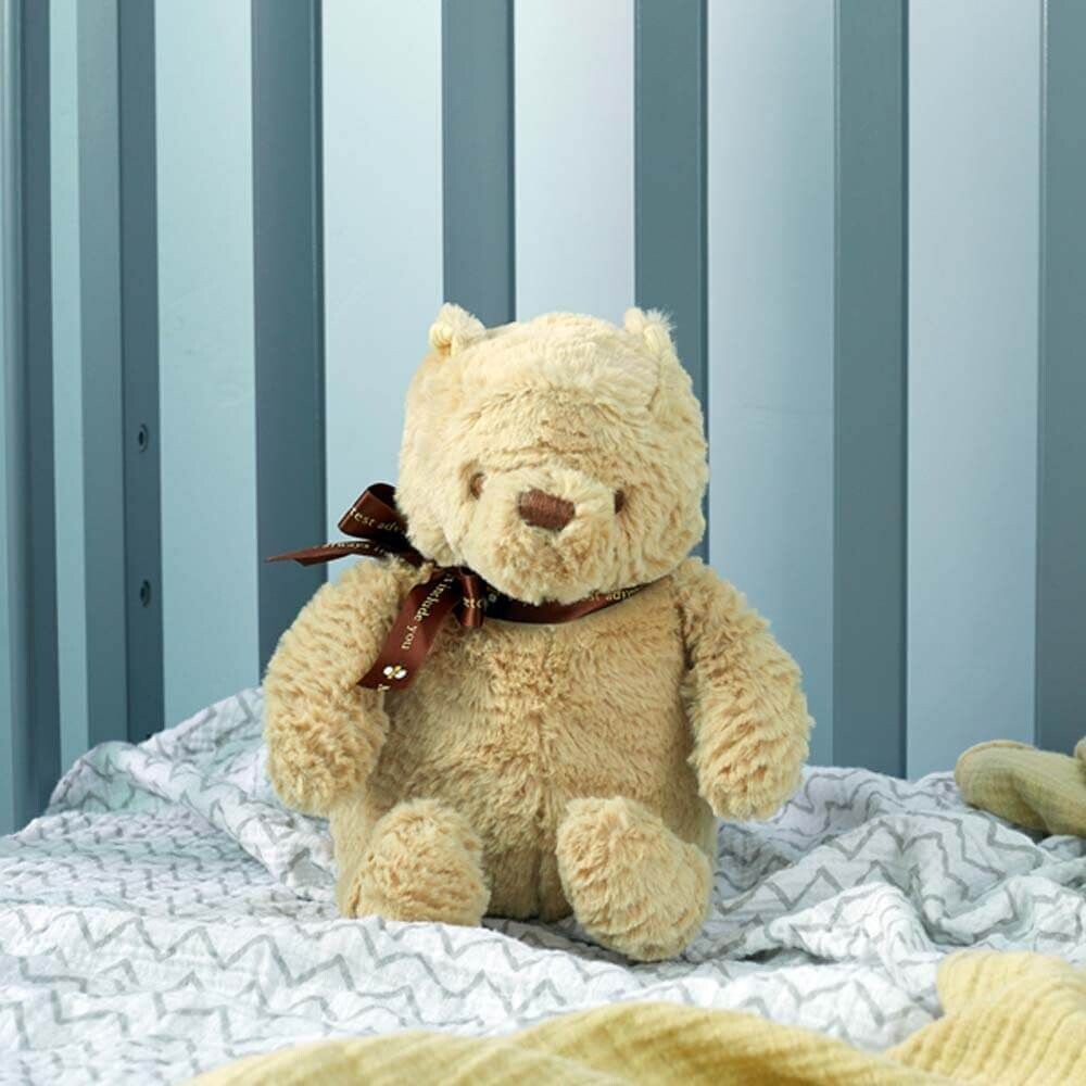 Classic Winnie the Pooh - Pooh Plush 23cm