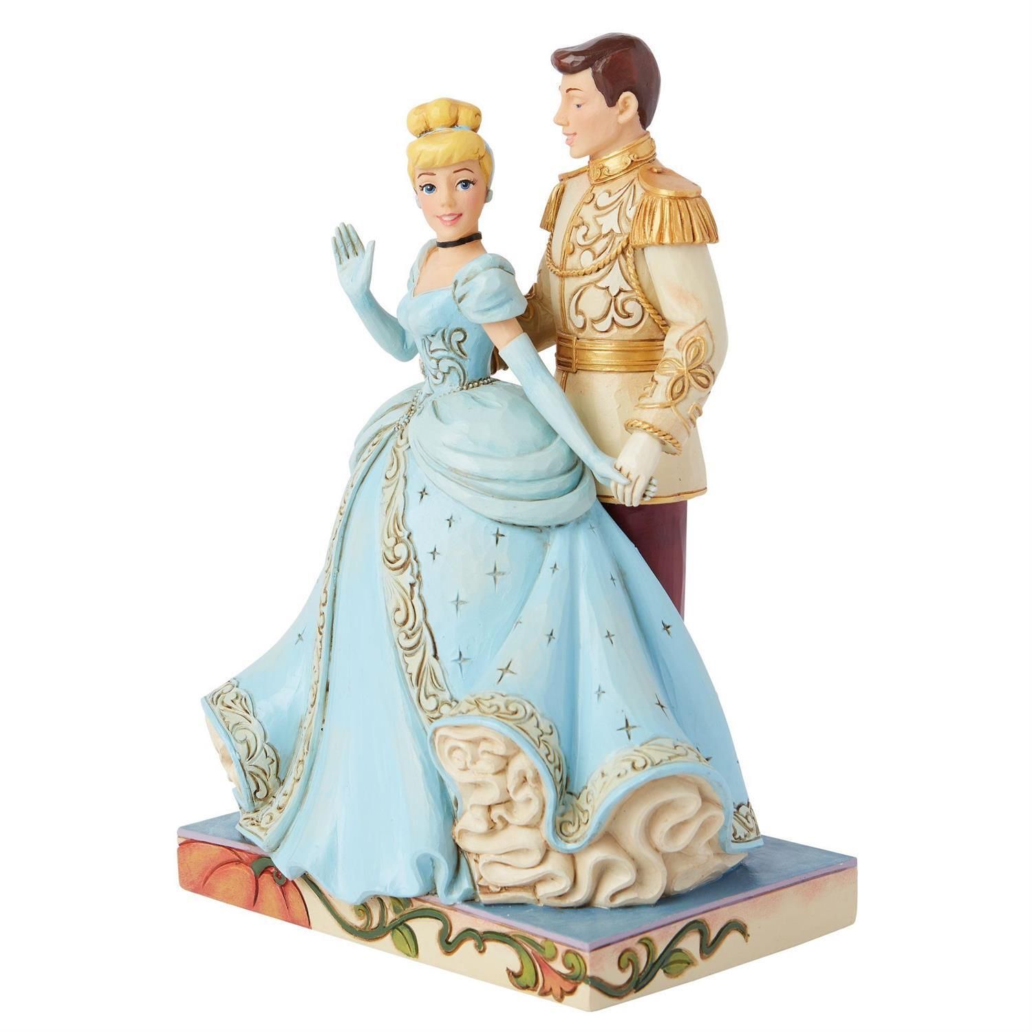 Disney Traditions by Jim Shore - Cinderella - A Fairytale Love