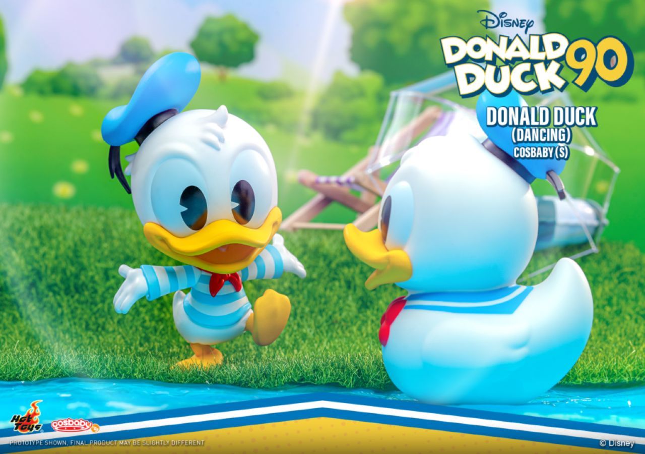 Donald Duck (Dancing) Cosbaby Figure