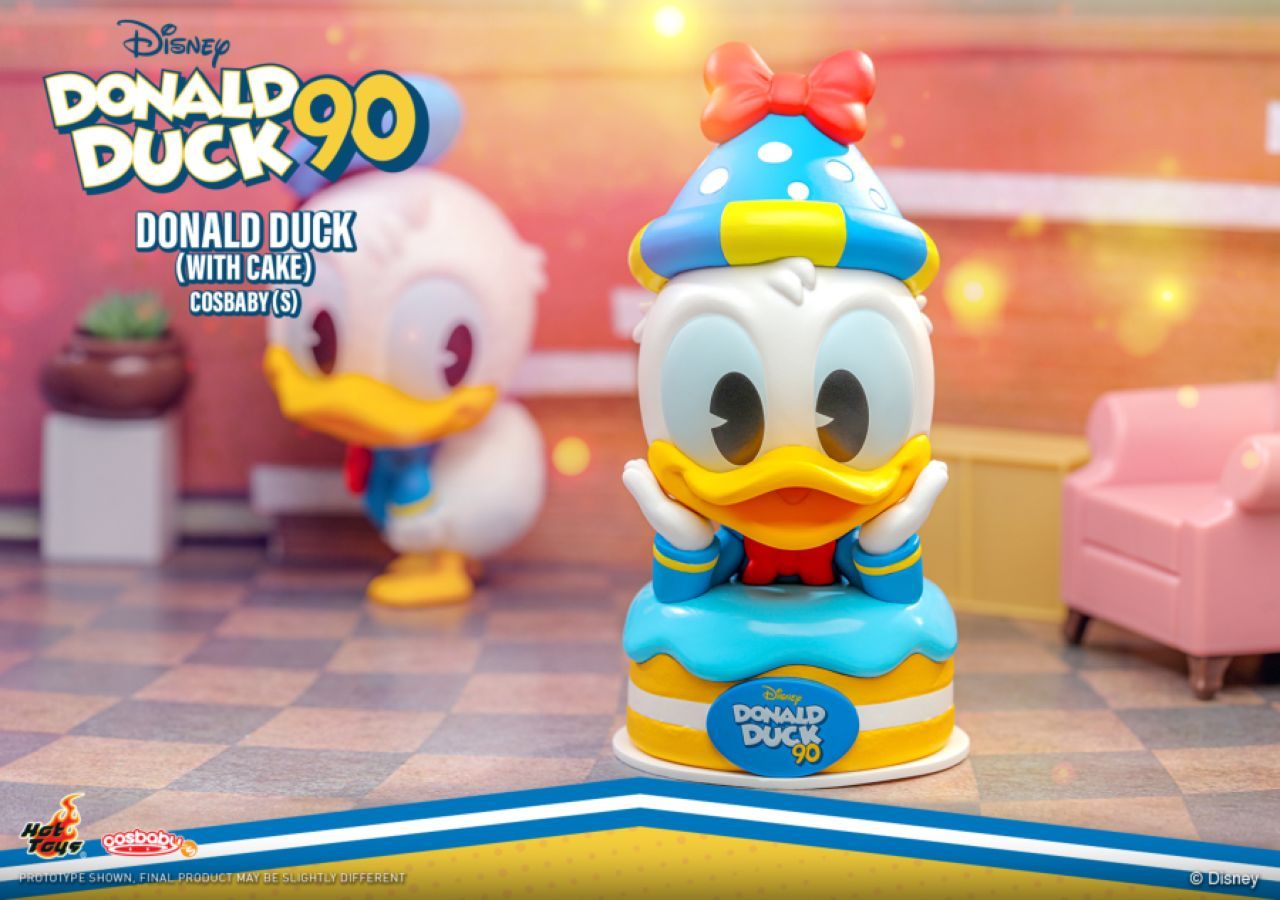 Donald Duck (with Cake) Cosbaby Figure