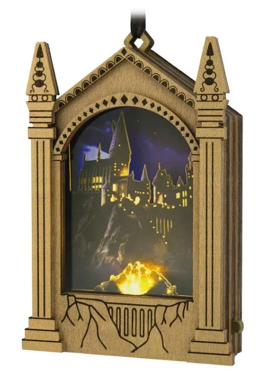 2025 Hallmark Keepsake Ornament - Harry Potter™ Hogwarts™ Musical Papercraft Ornament With Light