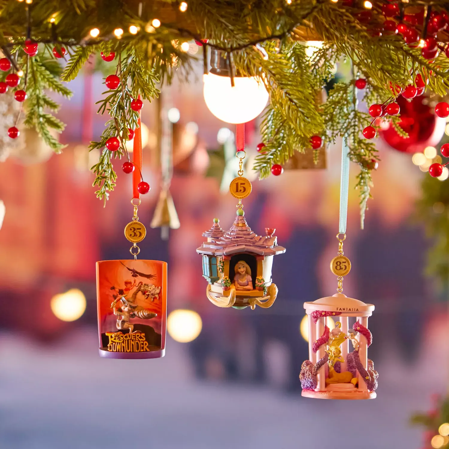 The Rescuers Down Under Legacy Sketchbook Ornament – 35th Anniversary – Limited Release