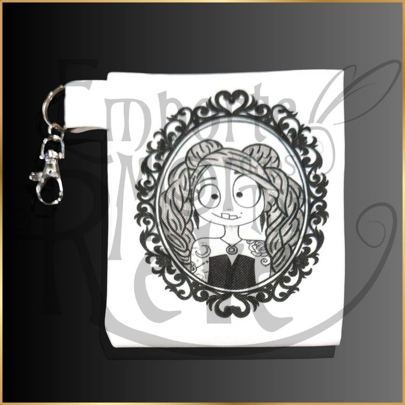 Pochette Médaillon Noir & Blanc Pochette Médaillon Noir & Blanc