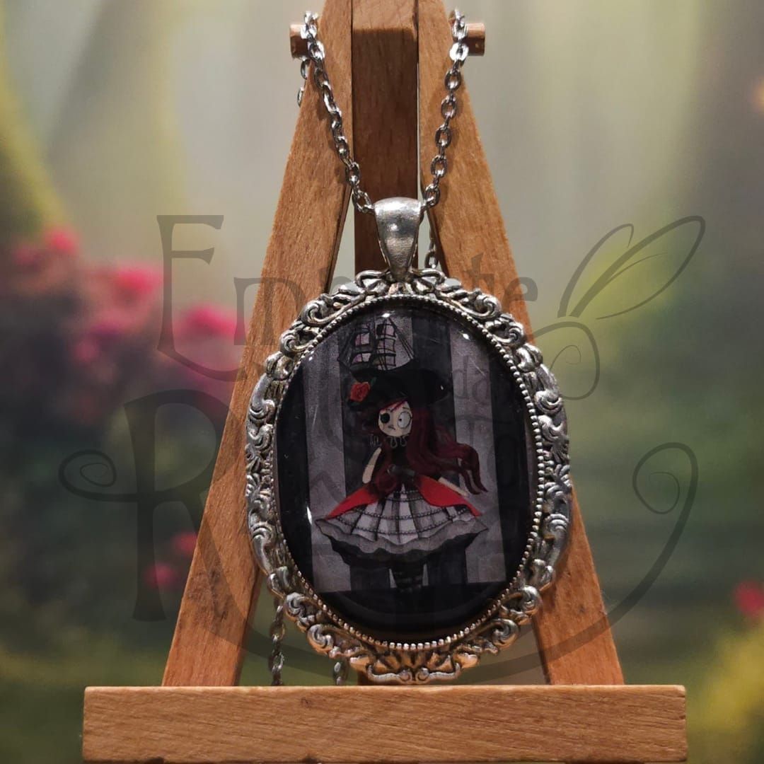 Sautoir Médaillon Pirate (métal argenté)