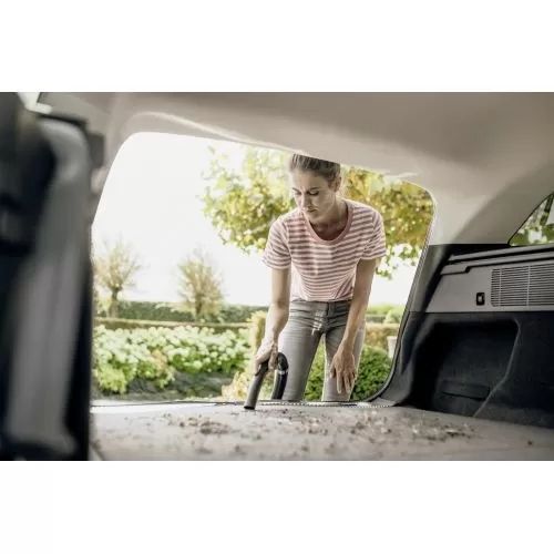 كارشر مكنسة كهربائية شفط أتربة وسوائل 1100 وات 20 لتر WD 4