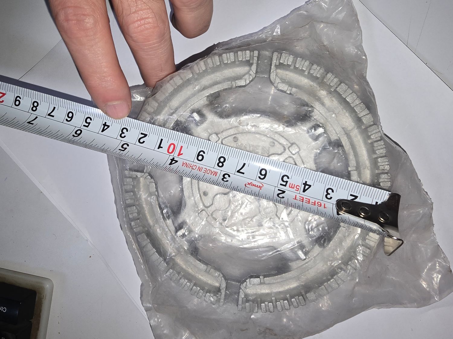 قاعدة شعله ثلاثيه للعين الوسط الكبيره لبوتاجاز بوش بلت ان وفرى ستاند