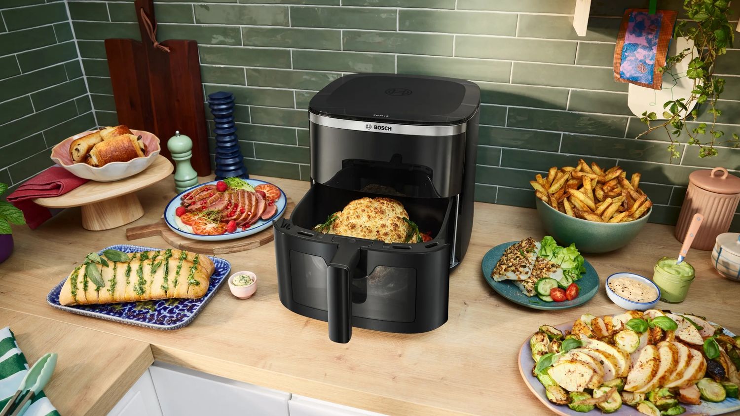 قلاية هوائية بوش 7.2 لتر | Bosch Air Fryer MAF671B0 – طهي صحي وسريع للعائلة
