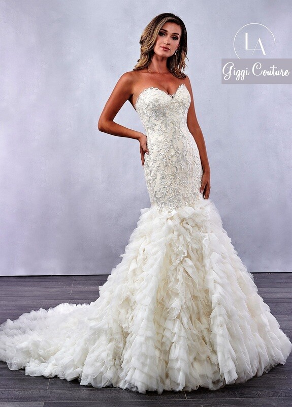 LO 'Adoro mermaid wedding dress M712 size 14 LO 'Adoro mermaid wedding dress M712 size 14