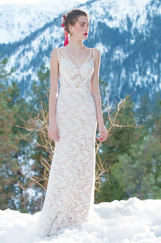 Willowby Derica size 14 Willowby Derica size 14