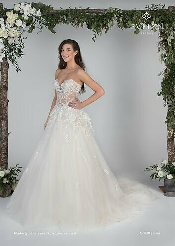 Evelyn Bridal 17838 size 14 Evelyn Bridal 17838 size 14