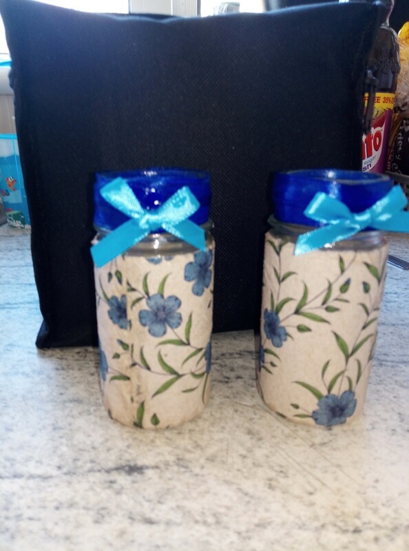 Set of 2 mini vases