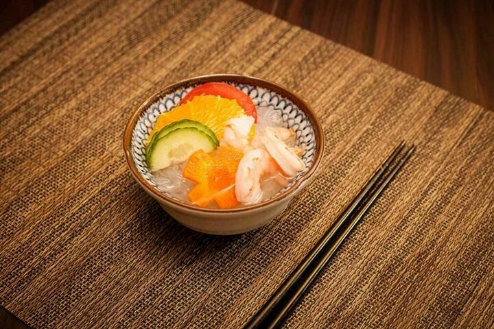 Ebi Sunomono