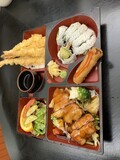 Deluxe Bento (Chicken)