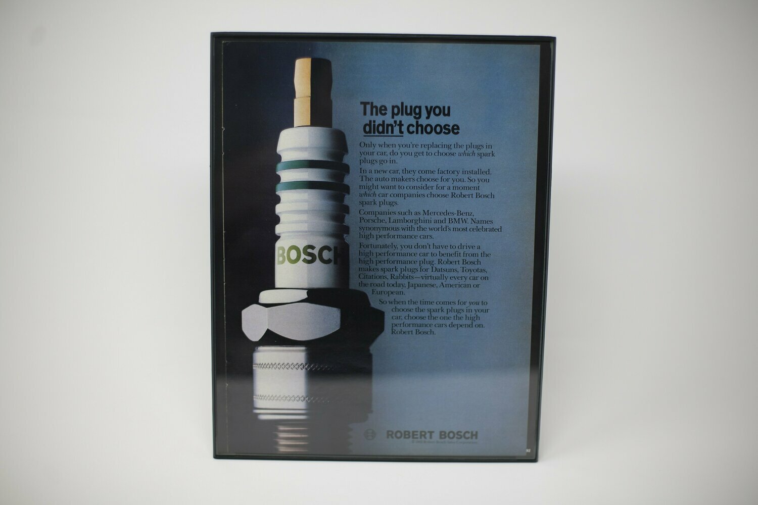 Robert Bosch Spark Plugs - Vintage Advertisement
