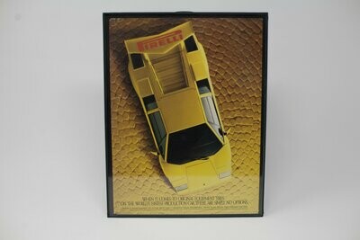 Lamborghini Countach - Pirelli