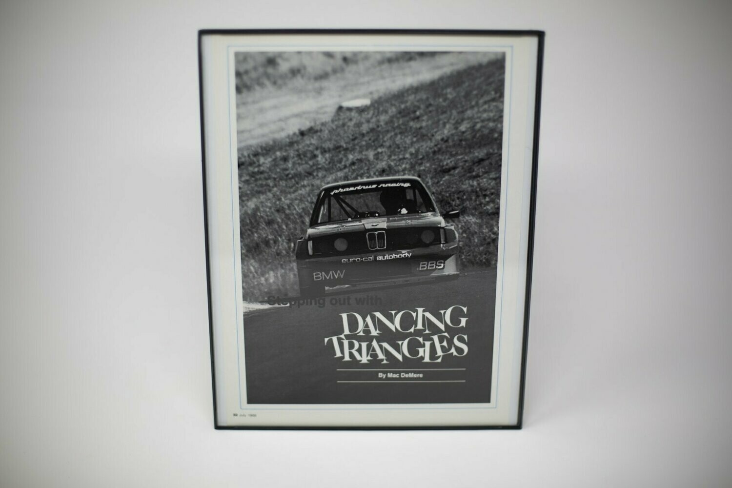BMW E21 - Dancing Triangles.