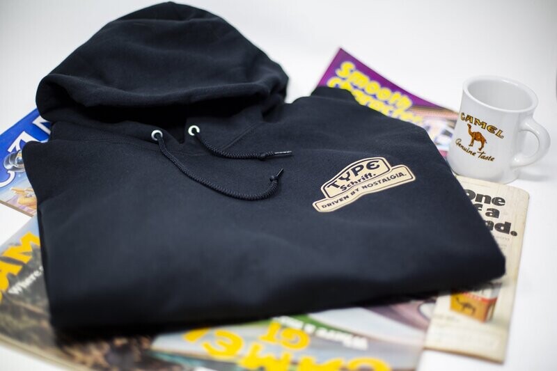 "Trophy" - Hoodie | Type Schrift