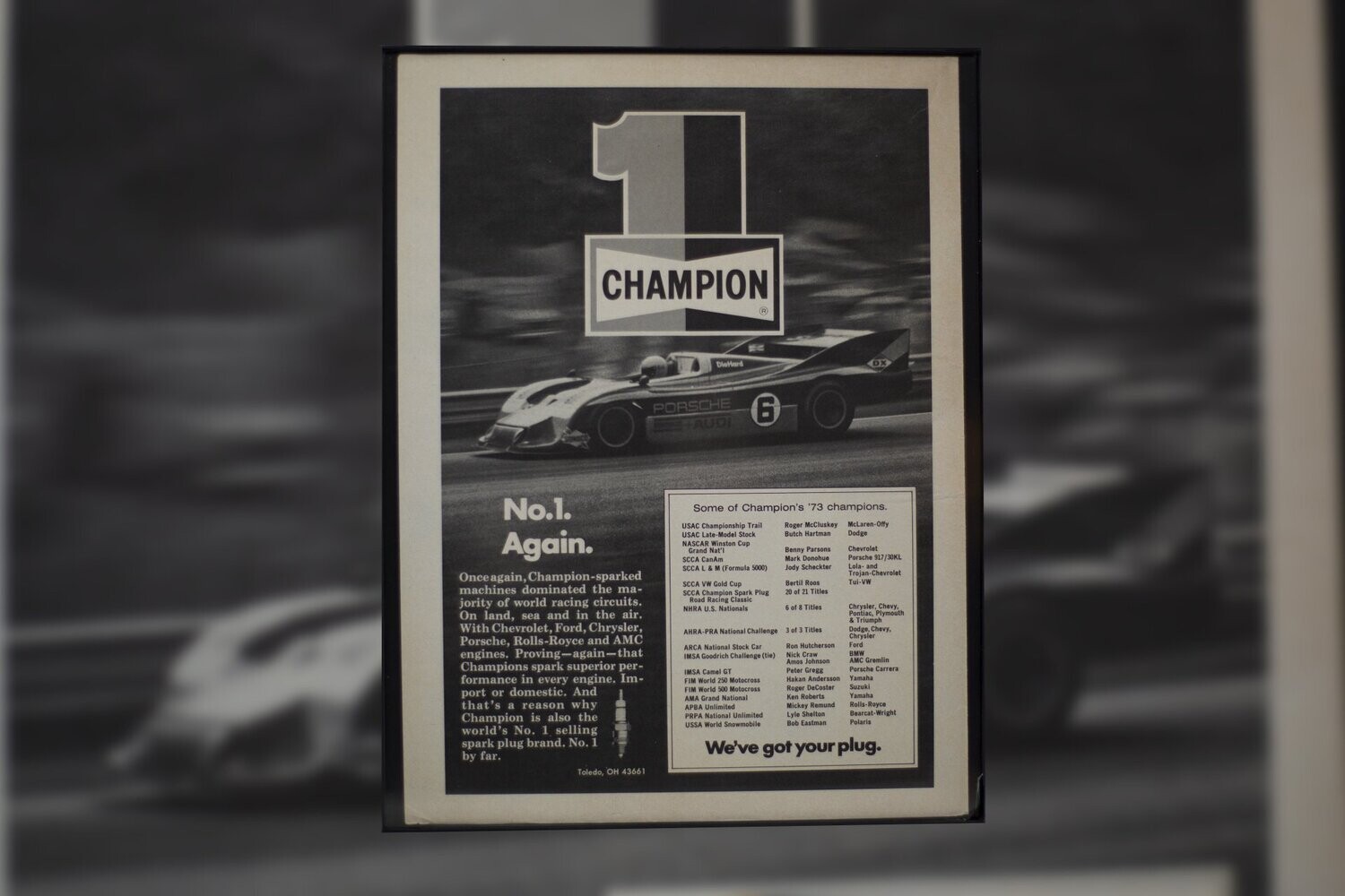 Champion Spark Plugs - Porsche 917/30 | Type Schrift