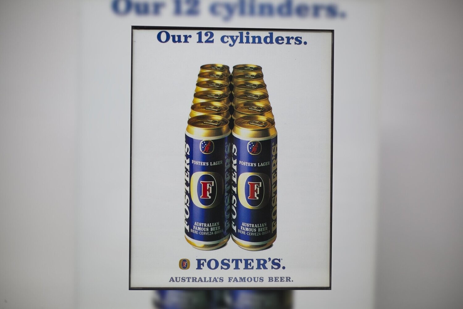 Fosters Beer - V12 | Type Schrift