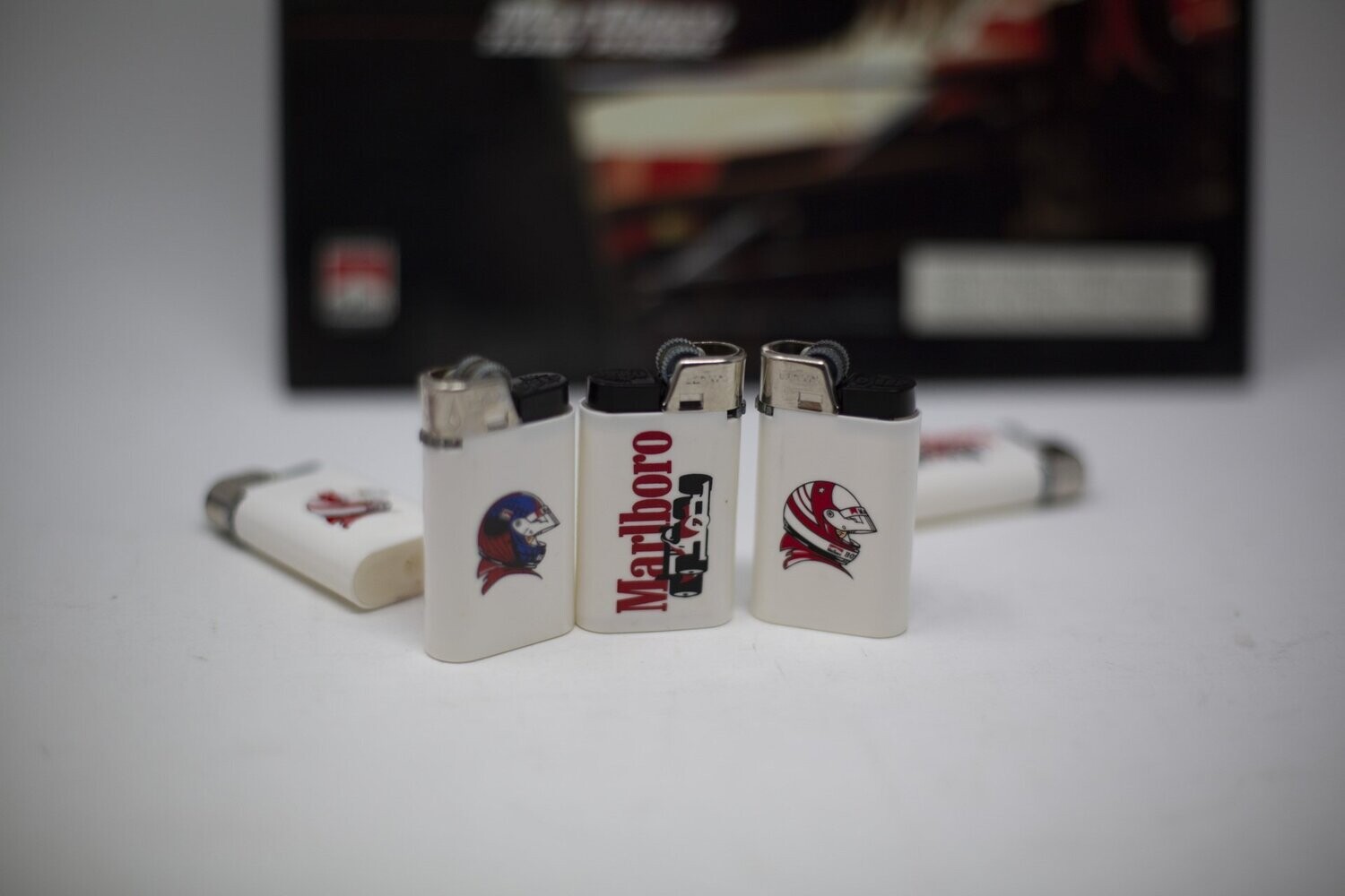 Marlboro Racing Lighters - 1990 F1 | Type Schrift