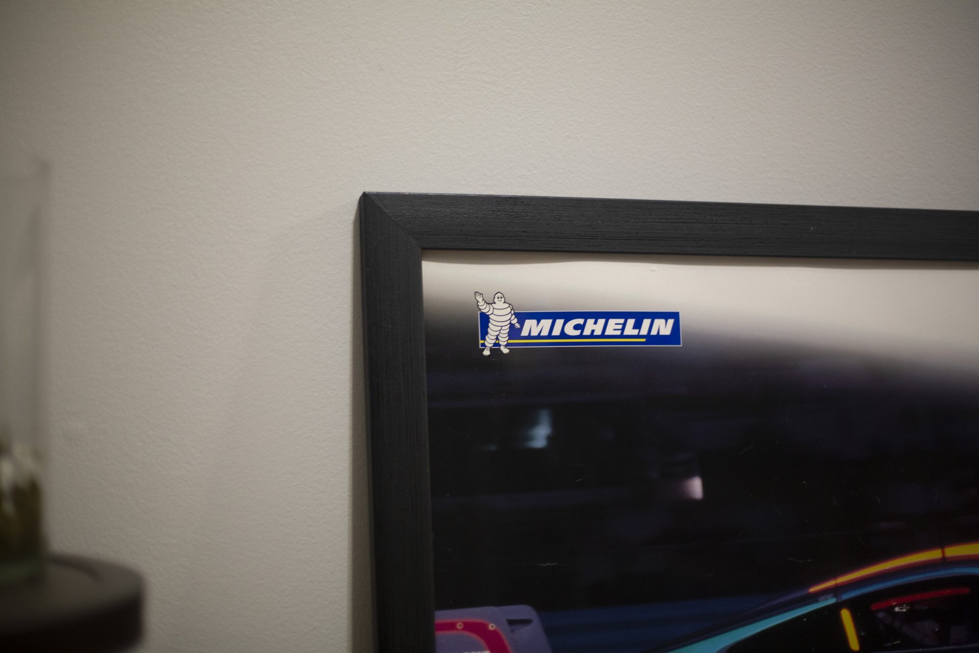 Champion Porsche GT1 - Michelin 24x36 | Type Schrift