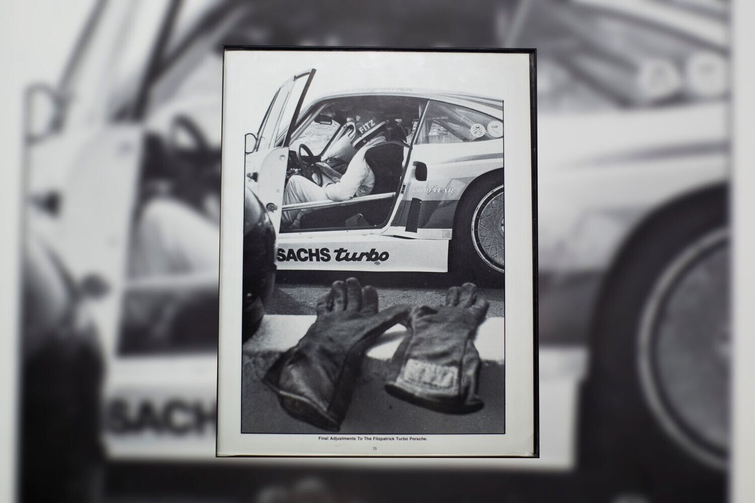 Porsche Motorsport - 935 Sachs Turbo  | Type Schrift