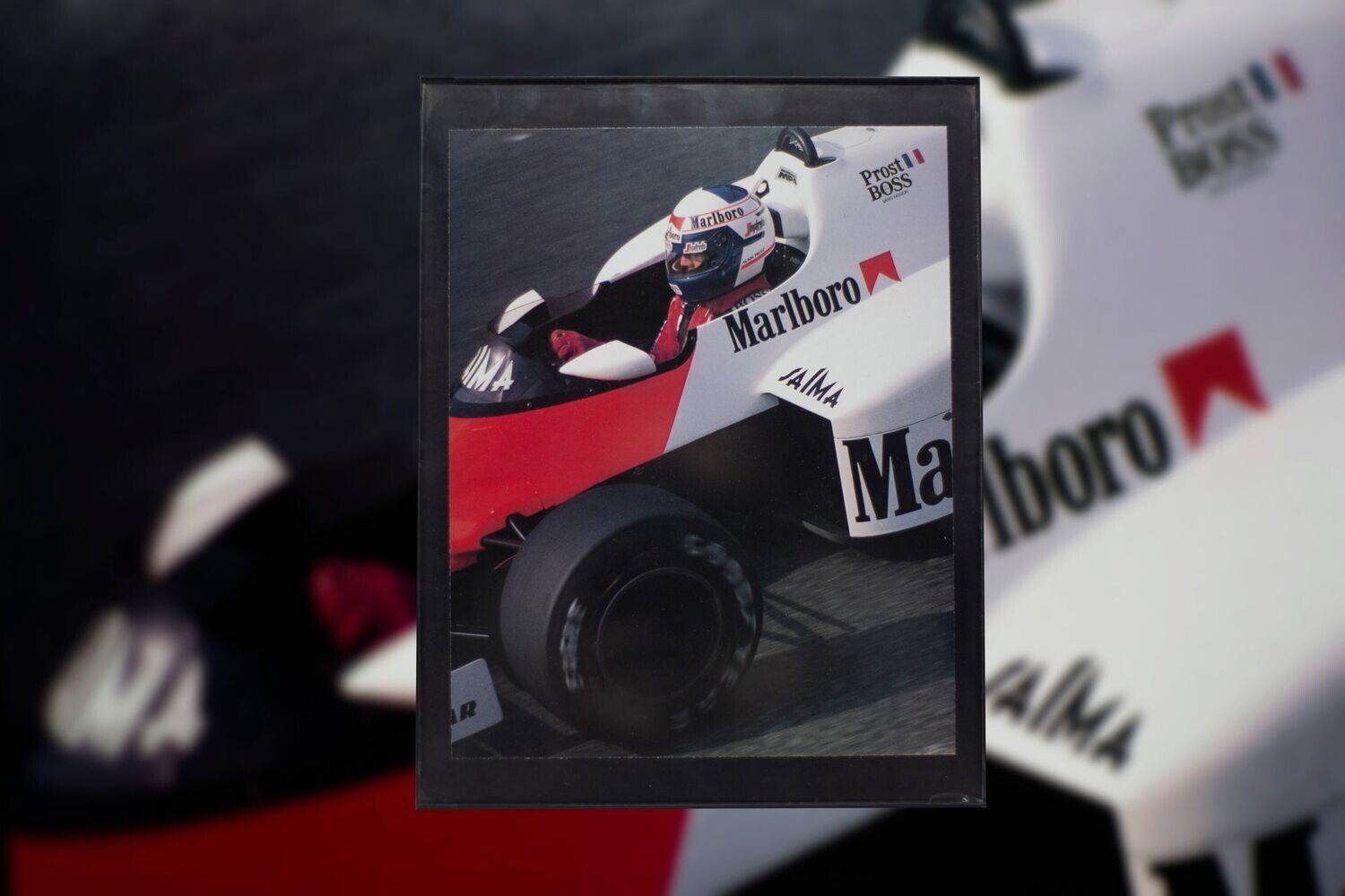 Alain Prost - Marlboro 1990 | Type Schrift