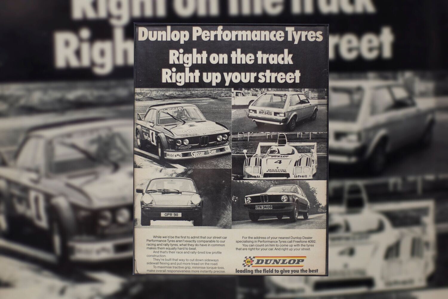 Dunlop Tires - Track and Street | Type Schrift