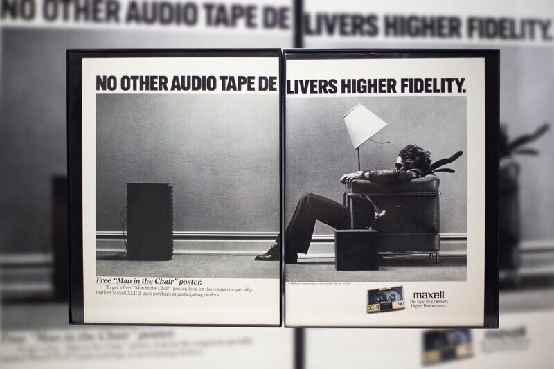 Maxell - Man in the Chair | Type Schrift